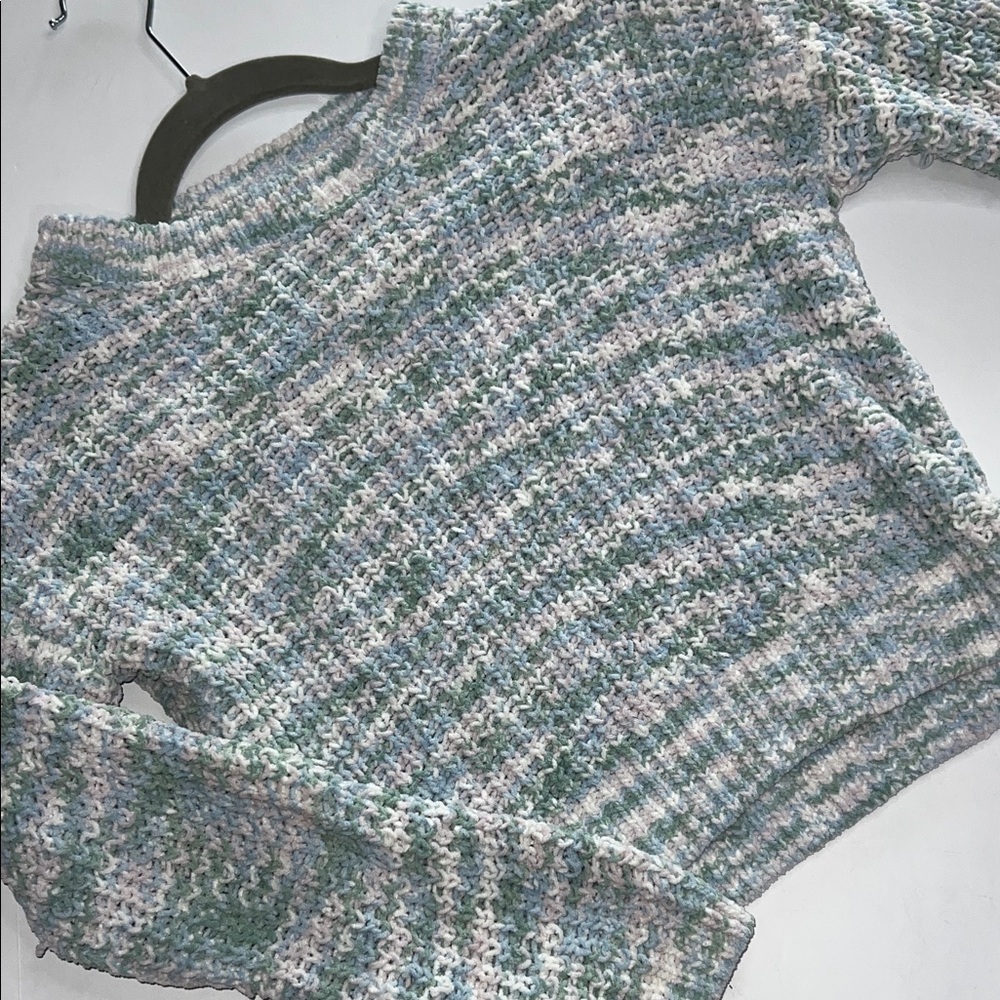 SO Women's Blue and White Knit Sweater size XS - Picture 4 of 10